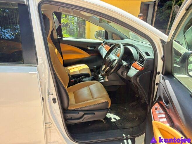 Innova Crista Gmodal For Sale – Excellent Condition, Low Mileage, Negotiable Price